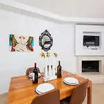 Villa Ira